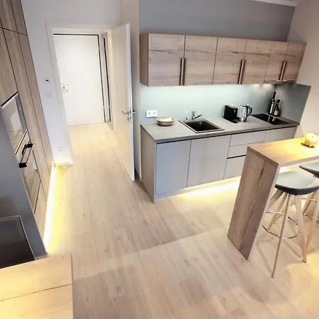 Marina Aparthotel Ratisbona