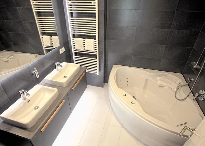 Marina 4* Regensburg